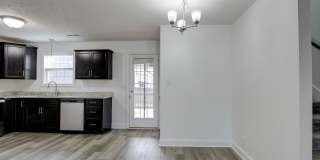 Fresh and so Clean Clean Close to Everything! Gallery 52