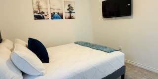 1454 Garrison St Gallery 6