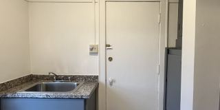 River Court Gallery 8