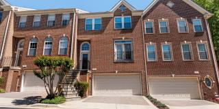 102 LOUNSBURY Place Gallery 1