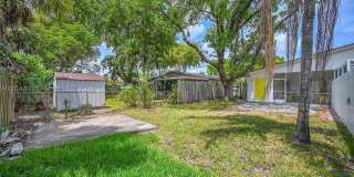 808 SW 12th Ct Gallery 35