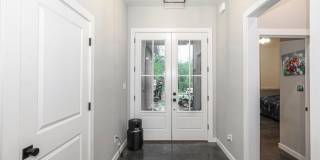 New Rental 3/2 in The Heart of Benton Gallery 4