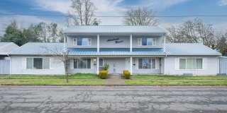 Close To The Heart of Down Town Lebanon! Gallery 1