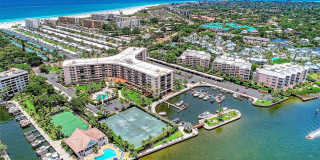 5855 MIDNIGHT PASS ROAD Gallery 57