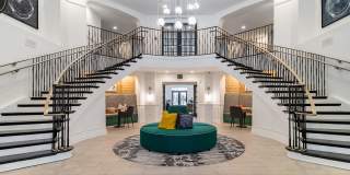 Sofi at Salem Station Gallery 14