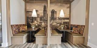 Accent Southrail Gallery 32