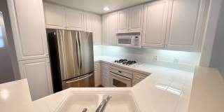 2 Bedroom 2 Bath Condo with attached garage! Gallery 14