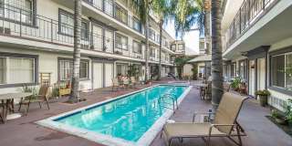 Tarzana Courtyard - Senior Housing Gallery 6