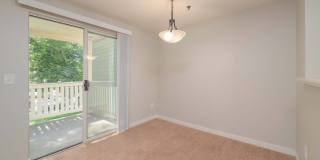 Peloton Apartments Gallery 7