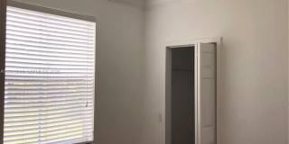 693 Live Oak Ln Gallery 5