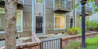 $200 off the first full month's rent - Fabulous 2 Bed 2.5 Bath Townhome in Hillsboro! $200 off the first full month's rent - Fabulous 2 Bed 2.5 Bath Townhome in Hillsboro! Gallery 1