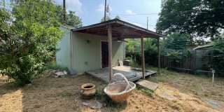 Room in 2 Bedroom Home at Avant Ave Gallery 13