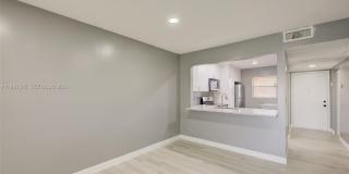 851 NE 209th Ter Gallery 8