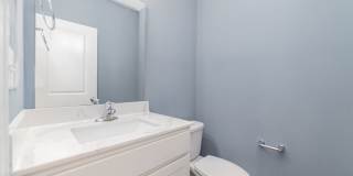 Charming 2BR Townhome in Charlotte Gallery 15