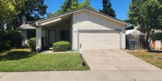 Newer Centrally Located Beauty! Newer Centrally Located Beauty! Gallery 1