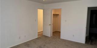 1022 Kenton Avenue Gallery 11