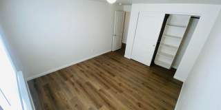 Gorgeous Remodeled Spacious 4 bedroom Gallery 28