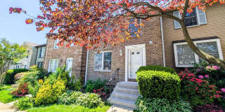 7993 TYSON OAKS Circle Gallery 1