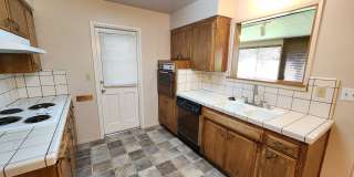 5604 Indian Wells Avenue Gallery 6