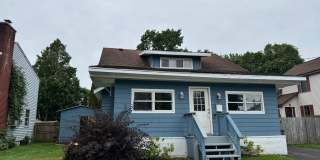 For Rent – Spacious 4-Bedroom Home with Modern Upgrades! Gallery 1