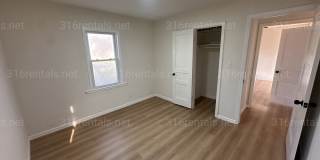 $925 - 3 bedroom/ 1 bathroom - Single Family Home Gallery 1