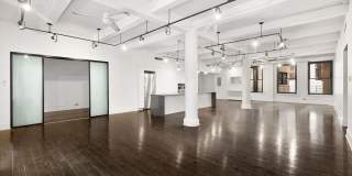 165 WILLIAM Street Gallery 2
