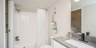 Avery Park Gallery 22