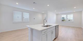 Modern Comfort in Avery Centre – Ready for You! Gallery 13