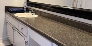 4500 Post Road Gallery 21