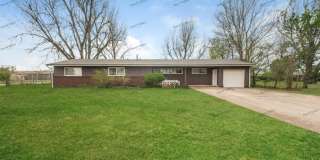 5520 North Porter Drive Gallery 1