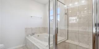 3122 Old Rock Street Gallery 23