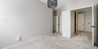 2823 E Tulsa St Gallery 28