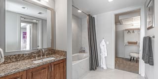 2929 Weslayan St Gallery 6