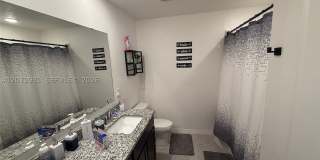 1557 SW Dycus Ave Gallery 8