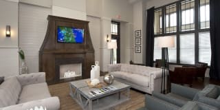 White Palm Gallery 22