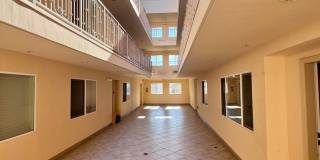 3 bedroom 2 bath condo on Vanowen Gallery 3