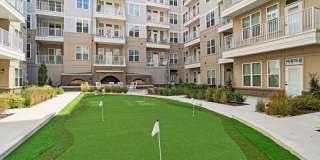 Everly Everly Gallery 30