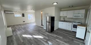 Updated Studio Apartment in Hamilton Gallery 1