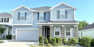 5BR Home with Downstairs Guest Suite, Screened Lanai & Fenced Yard Gallery 1