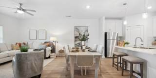 River Rock at Blume Road - 55+ Apartment Homes Gallery 17