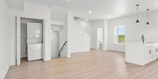 Brand New Condo 3bd 2.5 ba for RENT!! Gallery 1