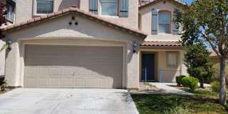 Summerlin 3/2.5 with huge loft Gallery 1