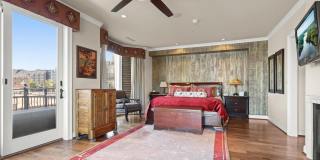 921 VALENCIA Court Gallery 30
