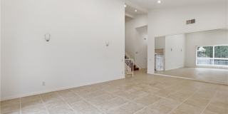 18102 Hatteras Gallery 10