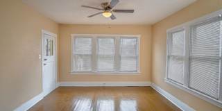 Nice 3 BR Rental Near Downtown Gallery 7