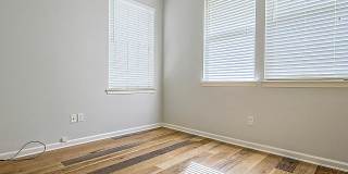 577 Rainier St Gallery 1