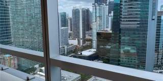 1435 Brickell Ave Gallery 41