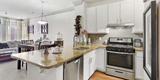 10X Living Columbia Town Center Gallery 6