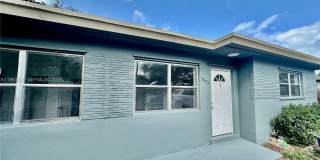 5903 SW 26th Ter Gallery 1