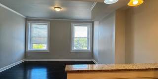 139 E NORTH Avenue Gallery 9